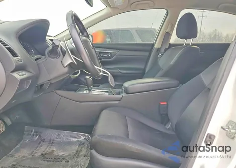 2018 Nissan Altima 2.5 z USA, uszkodzony, nr VIN 1N4AL3AP5JC138079